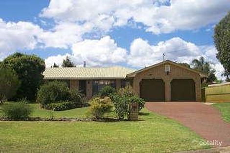 11 Amanda Dr, Centenary Heights, QLD 4350