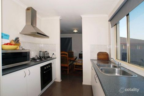 Property photo of 4 Clendon Court Carrum Downs VIC 3201