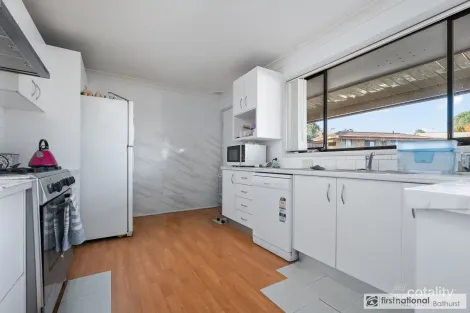 Property photo of 1A View Street Kelso NSW 2795