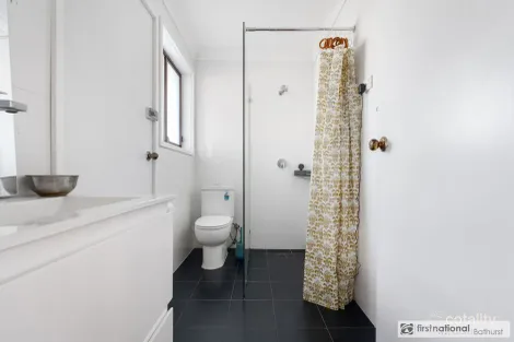 Property photo of 1A View Street Kelso NSW 2795