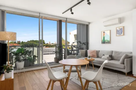 Property photo of 409/12 Trenerry Crescent Abbotsford VIC 3067