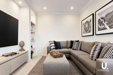 Property photo of 18 Kingham Circuit Thornton NSW 2322