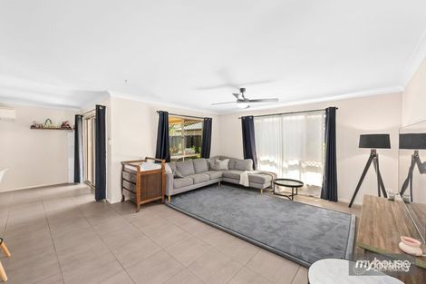 Property photo of 53 Sunset Drive Glenvale QLD 4350