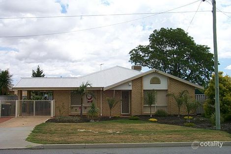 33 Seminole Gdns, Seville Grove, WA 6112