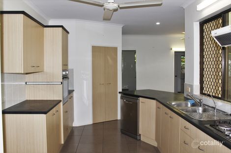 Property photo of 15 Tuffley Close Kanimbla QLD 4870