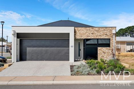 28 Conifer Pl, Kardinya, WA 6163