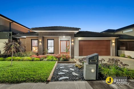 Property photo of 32 Verdant Drive Clyde North VIC 3978