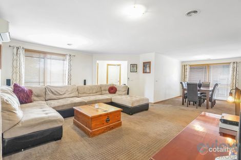 Property photo of 12 Guyenne Court Hoppers Crossing VIC 3029