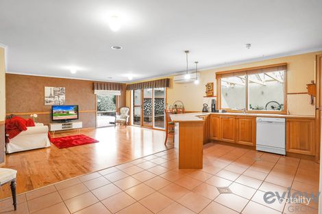 Property photo of 12 Guyenne Court Hoppers Crossing VIC 3029