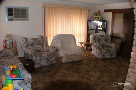 Property photo of 38 Hooker Road Werribee VIC 3030