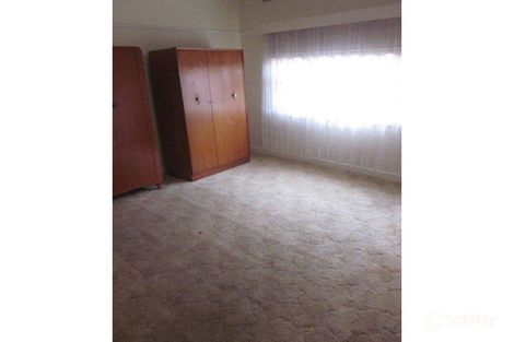 Property photo of 16 Bird Avenue Northcote VIC 3070