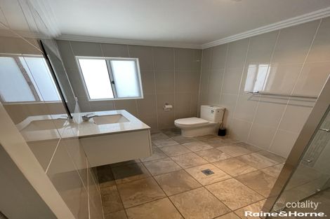 2/3 Griffin Ave, North Tamworth, NSW 2340