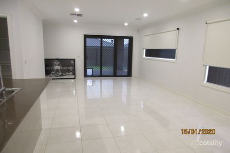 Property photo of 61 Coltan Avenue Cobblebank VIC 3338