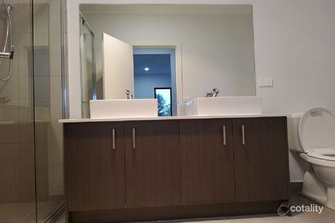 7 Tributary Way, Weir Views, VIC 3338