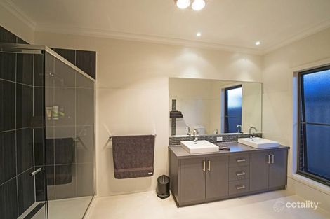 Property photo of 4 Merit Crescent Swan Hill VIC 3585