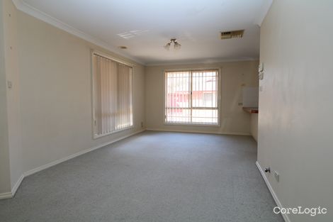 Property photo of 6/2 Kenneally Street Kooringal NSW 2650