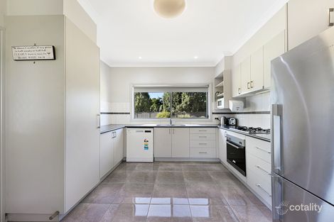 30 Johnson St, Oxley, VIC 3678