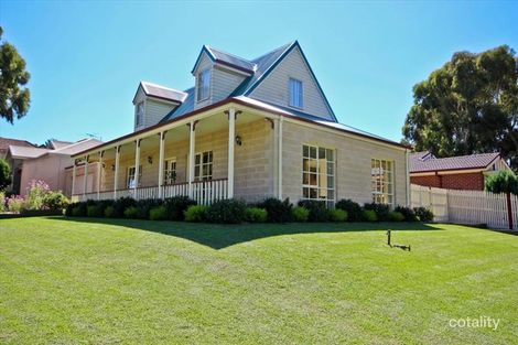 Property photo of 7 Koorang Place Berwick VIC 3806