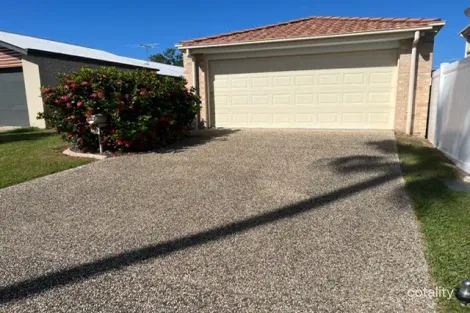 Property photo of 3A Amity Drive Rothwell QLD 4022