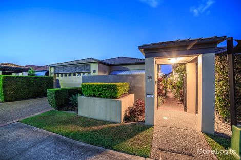 Property photo of 35 Lee Anne Crescent Helensvale QLD 4212