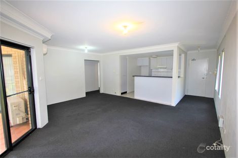 Property photo of 4/32 Fourth Avenue Blacktown NSW 2148