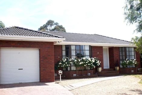 18 Shale Ct, Delahey, VIC 3037