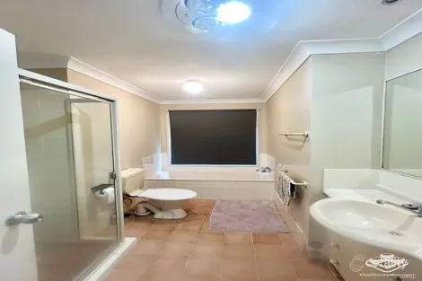 Property photo of 50 Solandra Crescent Calamvale QLD 4116