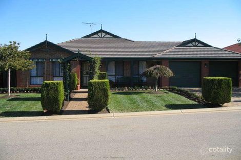 11 Pinehurst Ct, Craigmore, SA 5114