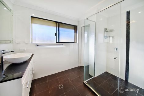 Property photo of 2 Lockier Crossing Bennett Springs WA 6063