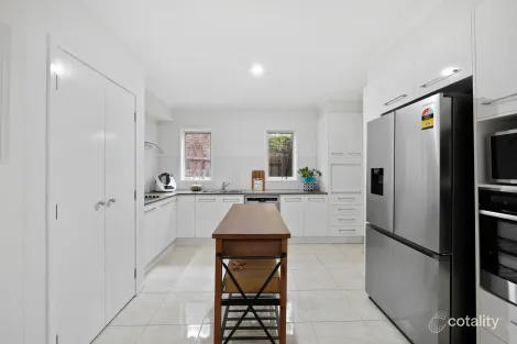 Property photo of 24 Hurst Street Gisborne VIC 3437