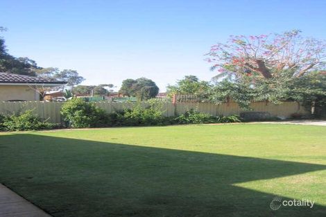 Property photo of 30 Farnham Way Morley WA 6062