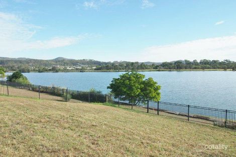 17 Temple Island Cct, Oxenford, QLD 4210