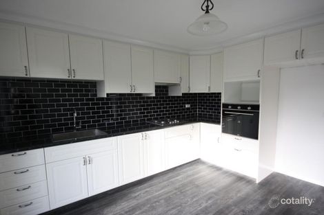 Property photo of 17 Manchester Way Currans Hill NSW 2567