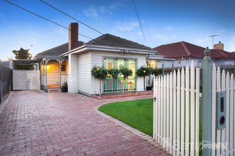 Property photo of 17 Andrew Street Sunshine VIC 3020