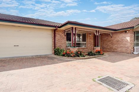 Property photo of 2/13A Reynolds Street Old Toongabbie NSW 2146