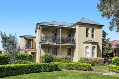 4/2 Victoria Sq, Ashfield, NSW 2131