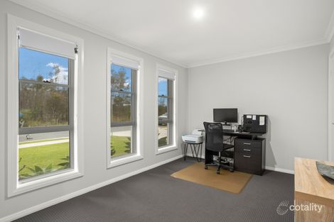 Property photo of 118 Albatross Way Old Bar NSW 2430
