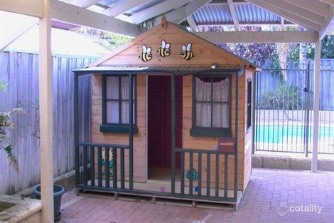 Property photo of 11 Coolangatta Retreat Hillarys WA 6025