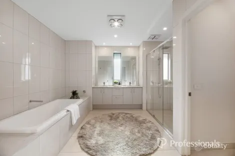 Property photo of 52 Verdant Street Wantirna South VIC 3152