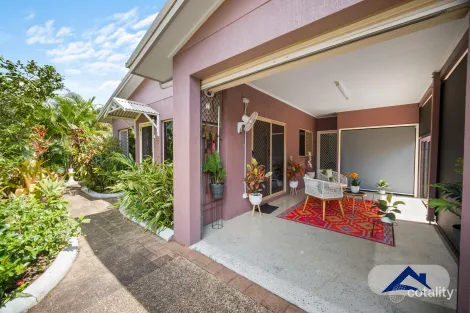 Property photo of 19 Dodd Court Mooroobool QLD 4870