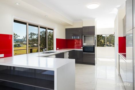 Property photo of 8 Mayfair Drive Samford Valley QLD 4520