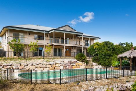 8 Mayfair Dr, Samford Valley, QLD 4520