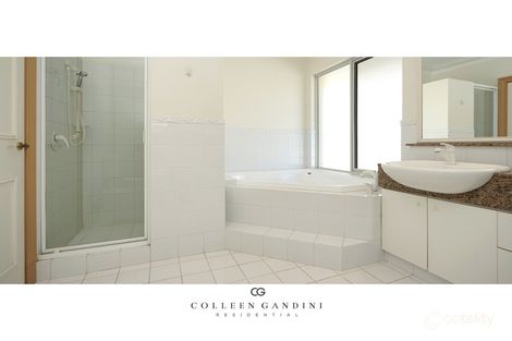 Property photo of 11 Fraser Road Applecross WA 6153