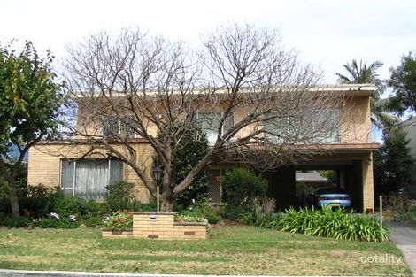 14 Valentine Cres, Valentine, NSW 2280