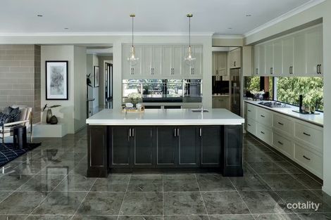 Property photo of 19 Eric Road Holland Park QLD 4121