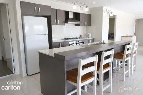 Property photo of 34 Mackellar Circuit Renwick NSW 2575