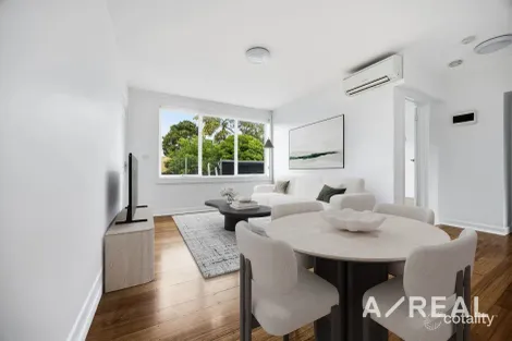 Property photo of 4/26 Rotherwood Street Richmond VIC 3121