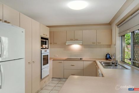 Property photo of 2/1 Yale Street Varsity Lakes QLD 4227