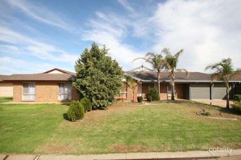 40 Saint Alfred Dr, Parafield Gardens, SA 5107