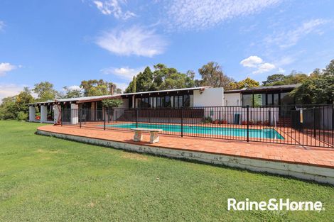 98 Mountain Straight, Mount Panorama, NSW 2795